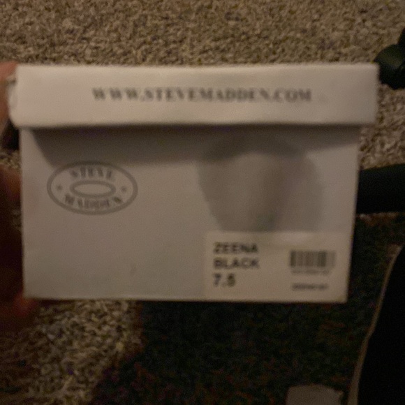 Steve Madden Shoes - Picture 6 of 7